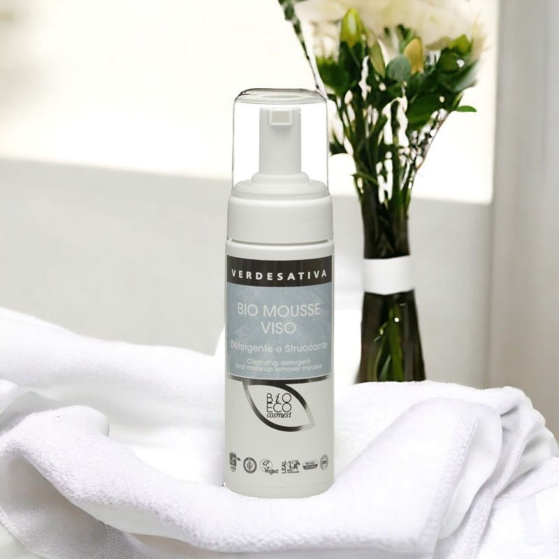 2240_bio_mousse_viso_sfondo